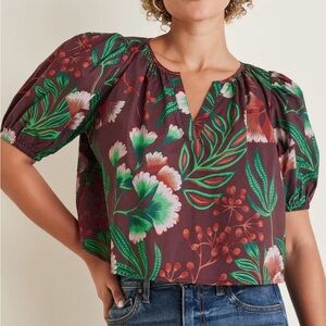 NWT Tropical Floral Puff Sleeve Top